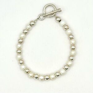 Silpada Retired B0372 Sterling Silver &  Pearl Bead Bracelet w/ Toggle